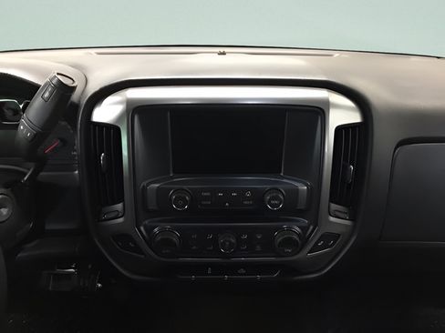Used 2018 Chevrolet Silverado 1500 LT w/ All Star Edition AWD/4WD image 14