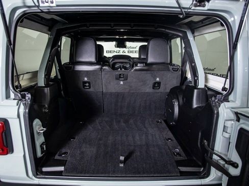 Used 2023 Jeep Wrangler Unlimited Rubicon 392 image 11