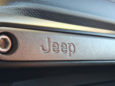 Used 2012 Jeep Wrangler Unlimited Sport image 28