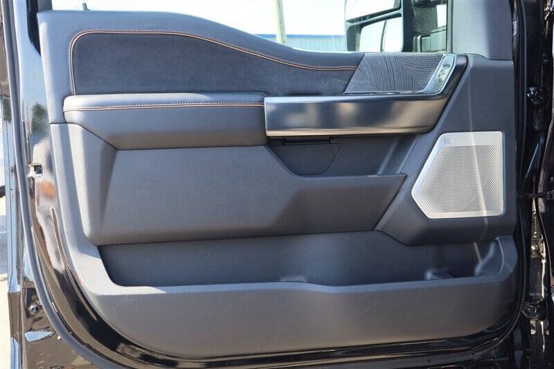 Used 2024 Ford F350 Platinum AWD/4WD image 15