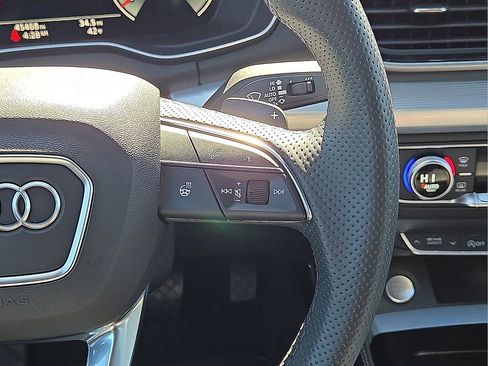 Used 2024 Audi Q5 2.0T Premium Plus image 22