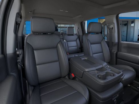 New 2026 Chevrolet Silverado 2500 W/T w/ Z71 Off-Road Package image 16