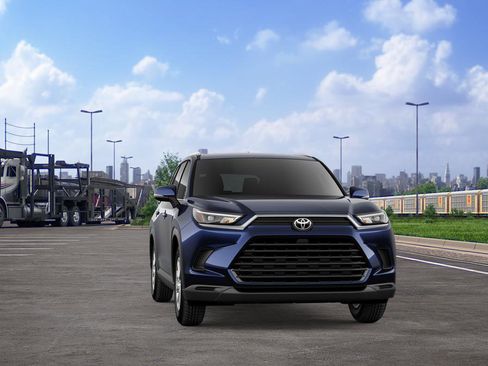 New 2026 Toyota Grand Highlander XLE AWD/4WD image 18