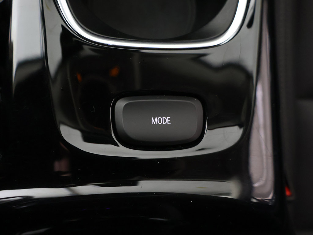 Used 2023 Buick Envision Essence FWD image 50