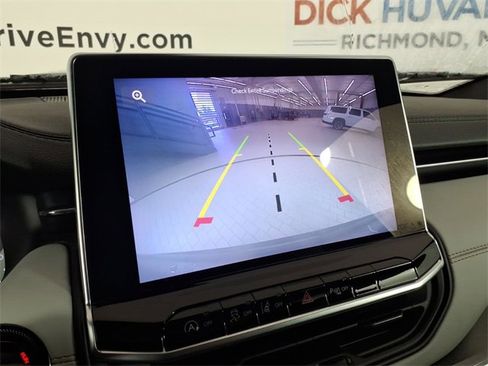 Used 2023 Jeep Compass Limited image 26