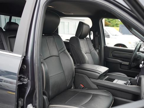 Used 2021 RAM 2500 Limited AWD/4WD image 17