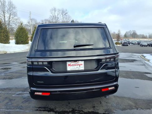 New 2026 Jeep Grand Wagoneer Limited w/ Premium Group II AWD/4WD image 4