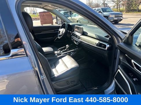 Used 2021 Kia Telluride EX w/ EX Premium Package AWD/4WD image 11
