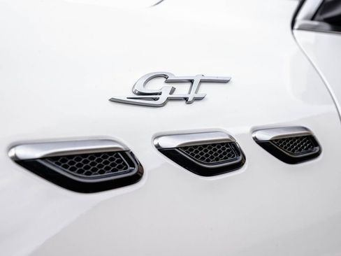 Used 2024 Maserati Grecale GT AWD/4WD image 12