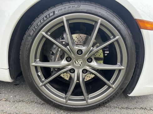 Used 2018 Porsche 911 Carrera T RWD image 26