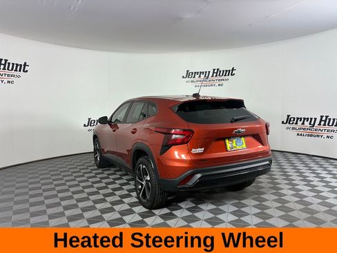 Used 2024 Chevrolet Trax RS w/ Driver Confidence Package image 9