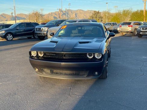 Used 2018 Dodge Challenger SXT w/ Blacktop Package RWD image 7