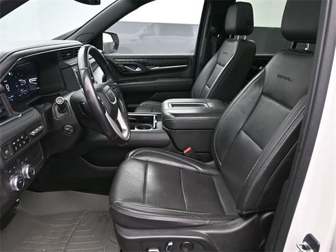 Certified 2022 GMC Yukon Denali image 10