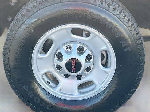 Used 2024 GMC Sierra 2500 Pro w/ Convenience Package image 29