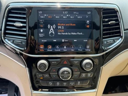 Used 2019 Jeep Grand Cherokee Limited w/ Luxury Group II AWD/4WD image 5
