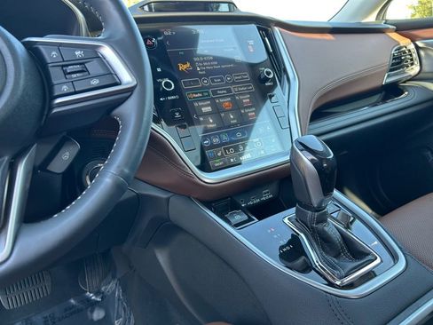 Used 2025 Subaru Outback Touring XT w/ Popular Package #2 image 20