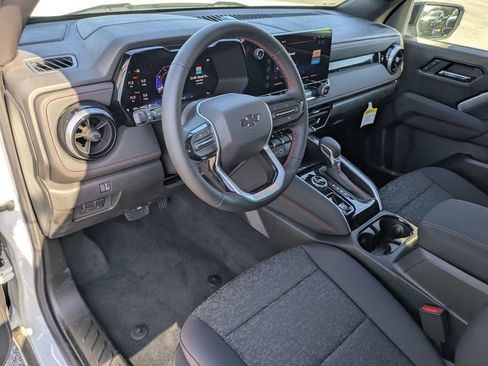 New 2025 Chevrolet Colorado Z71 w/ Midnight Edition image 13