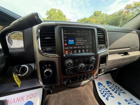 Used 2017 RAM 2500 Laramie AWD/4WD image 12