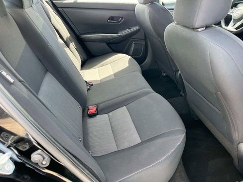 Used 2024 Nissan Sentra SV FWD image 23