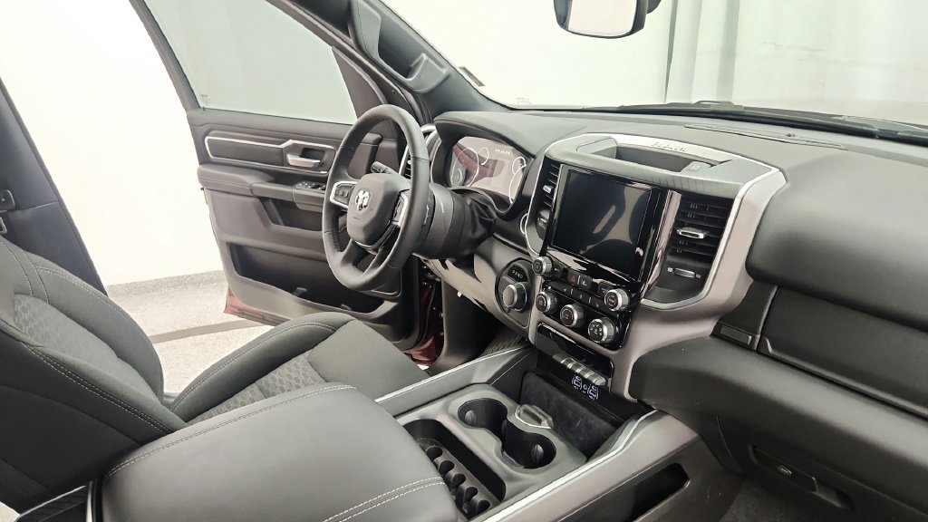 Used 2025 RAM 1500 Big Horn RWD image 60