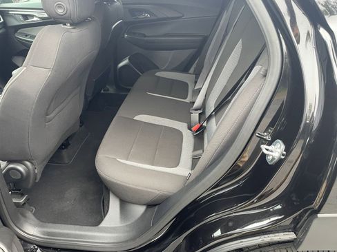 Used 2025 Chevrolet TrailBlazer LT image 20