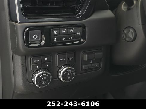 Used 2026 GMC Yukon AT4 w/ AT4 Premium Plus Package AWD/4WD image 27