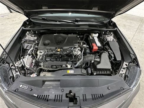 Used 2024 Toyota Camry XSE image 28