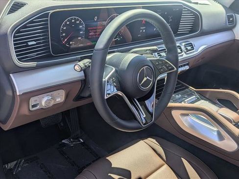 New 2026 Mercedes-Benz GLE 450e 4MATIC image 3