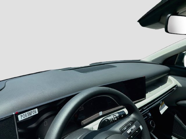 New 2026 Hyundai Tucson SEL Plus FWD image 9