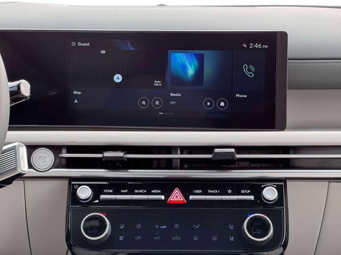 New 2026 Hyundai Tucson Limited image 19