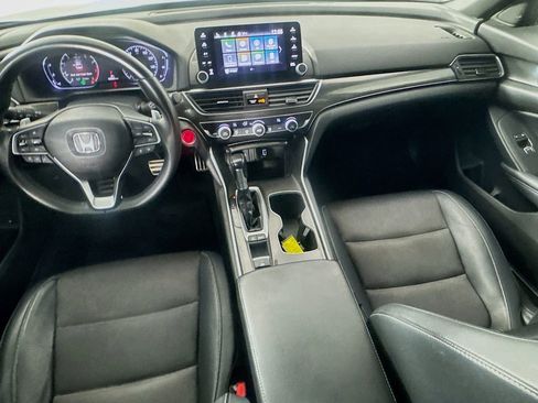 Used 2018 Honda Accord Sport image 24