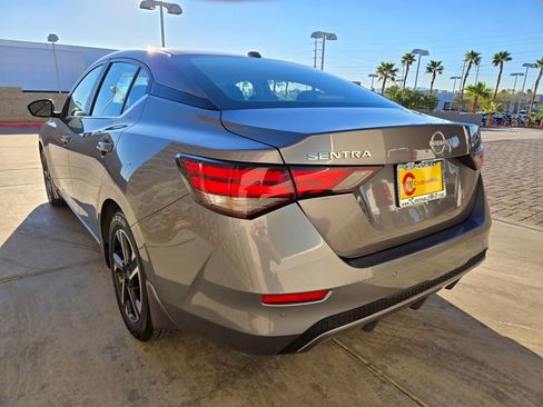 Used 2024 Nissan Sentra SV image 4