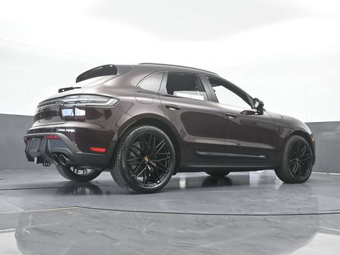 Used 2025 Porsche Macan GTS AWD/4WD image 65