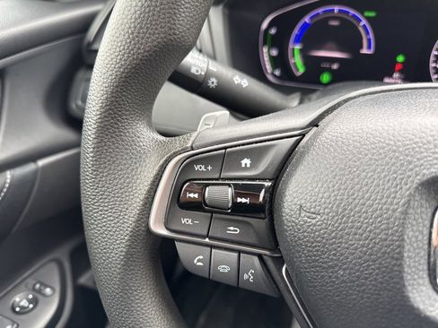 Used 2021 Honda Insight EX image 11