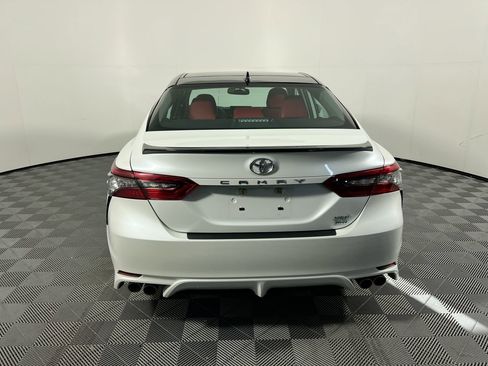 Used 2021 Toyota Camry XSE image 4