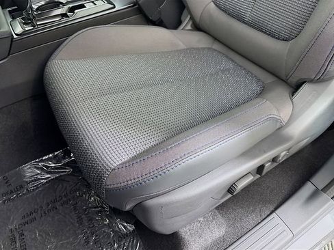 New 2026 Subaru Forester Premium image 18