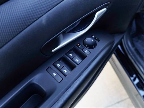 New 2026 Hyundai Santa Cruz SEL FWD image 18