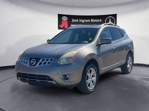 Used 2011 Nissan Rogue SV w/ Premium Pkg image 1