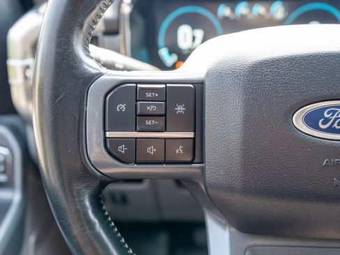 Used 2023 Ford F150 Lariat w/ Trailer Tow Package AWD/4WD image 19