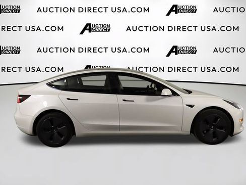 Used 2023 Tesla Model 3 Standard Range RWD image 30