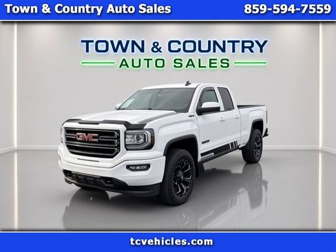 Used 2017 GMC Sierra 1500 SLE w/ SLE Value Package AWD/4WD image 1