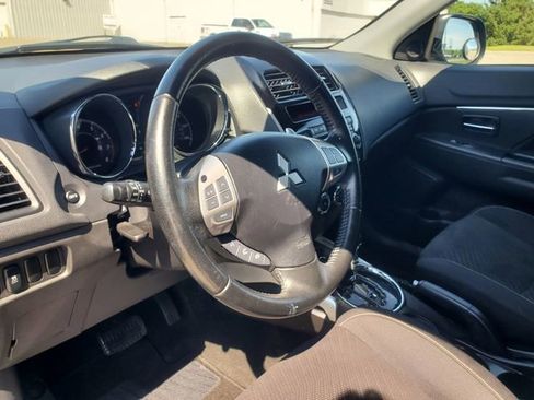 Used 2013 Mitsubishi Outlander Sport SE image 10