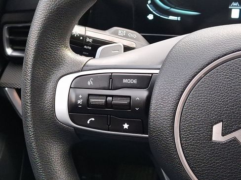 Used 2023 Kia Sportage LX image 20