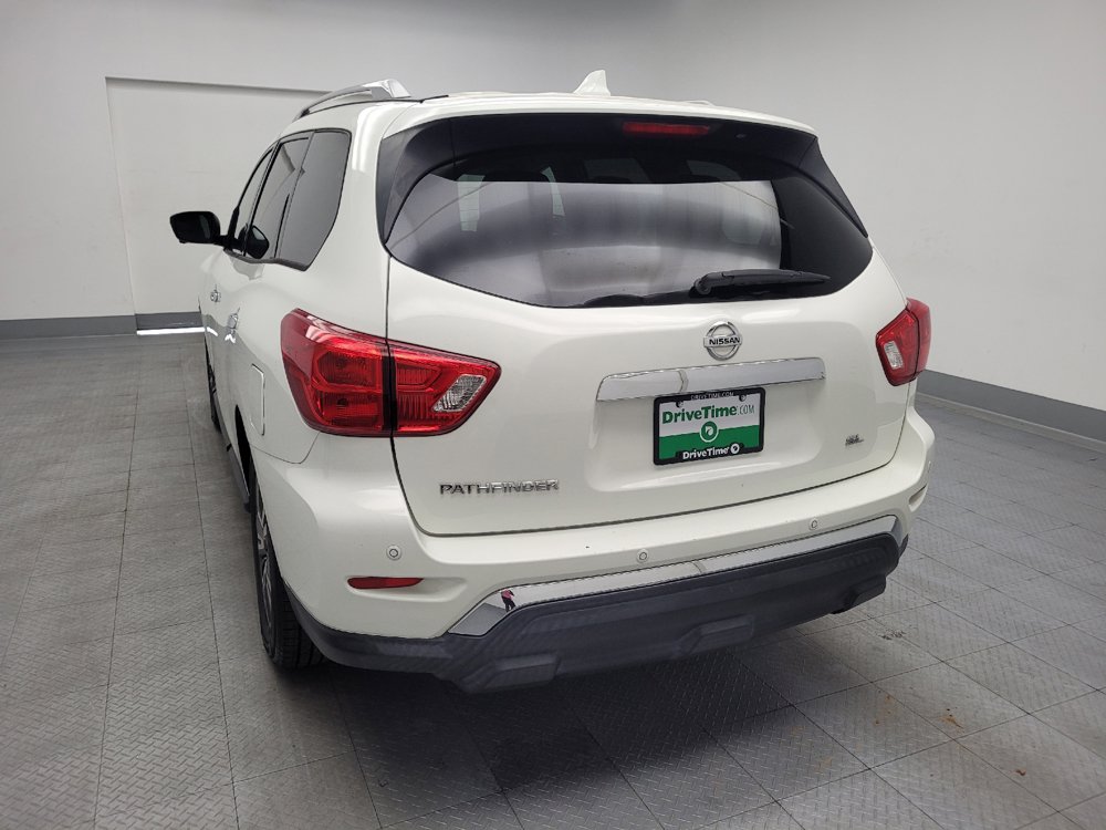 Used 2019 Nissan Pathfinder SL FWD image 6