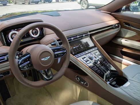 New 2025 Aston Martin DB12 Coupe image 3