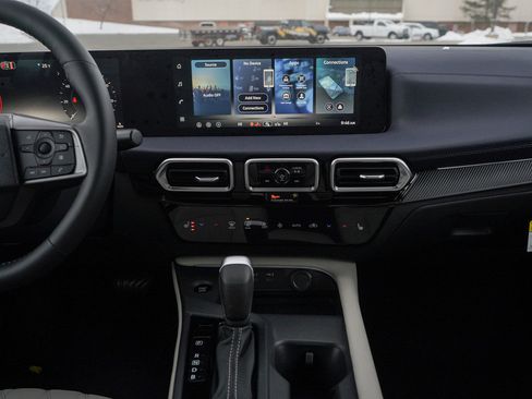 New 2026 Nissan Sentra SL w/ Floor Mat Package image 14