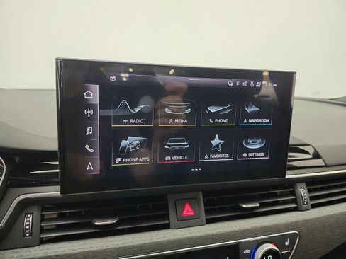 Used 2023 Audi A5 2.0T Premium w/ Convenience Package AWD/4WD image 9
