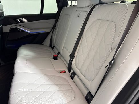 Certified 2026 BMW X5 sDrive40i w/ M Sport Package RWD image 30