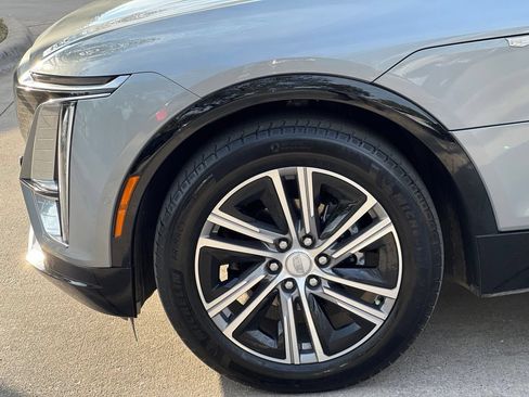 Used 2024 Cadillac Lyriq Luxury AWD/4WD image 27