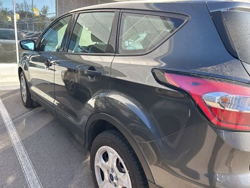 Used 2017 Ford Escape S image 4